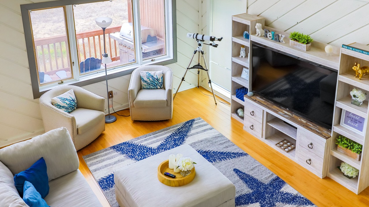 Photo of Livingroom in Willoughby Spit
