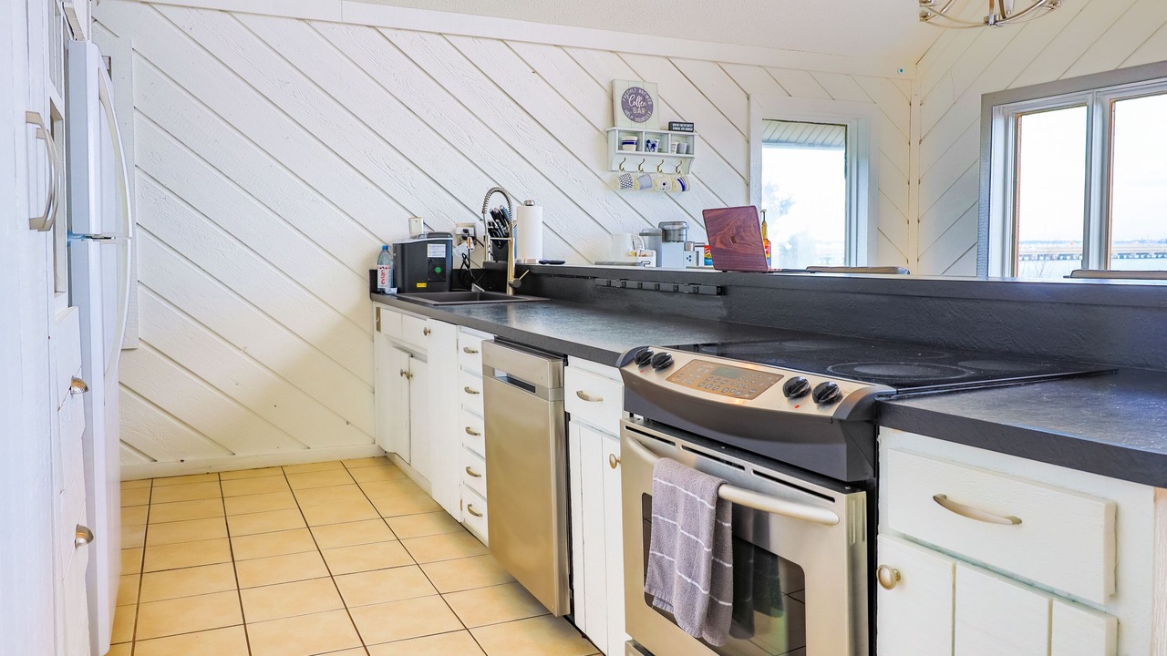 Photo of Kitchen in Willoughby Spit