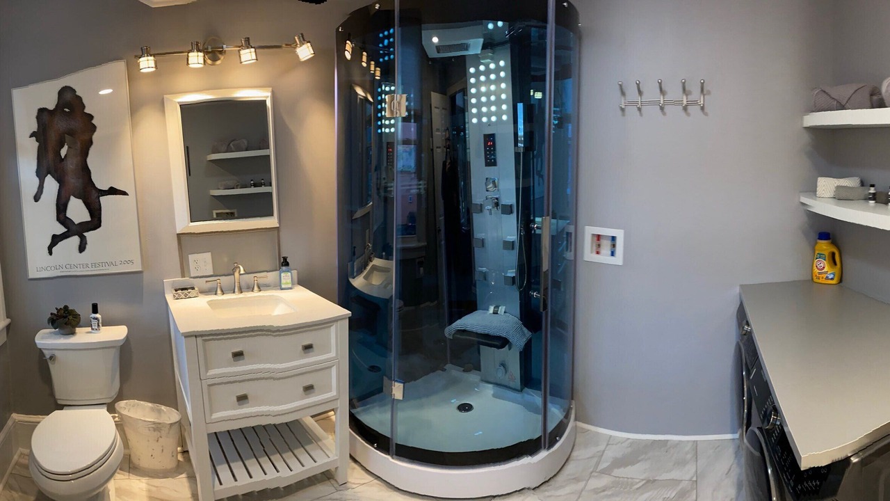 Photo of Bathroom in Beacon