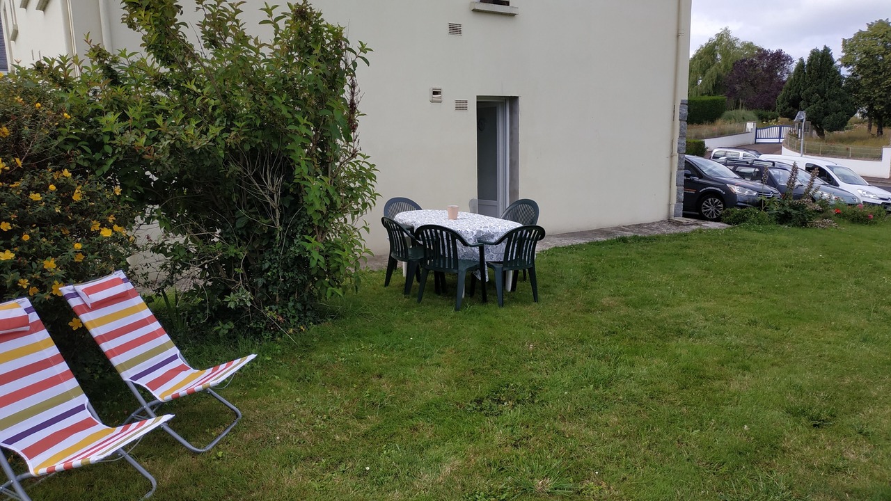 Photo of Outdoor in Billiers