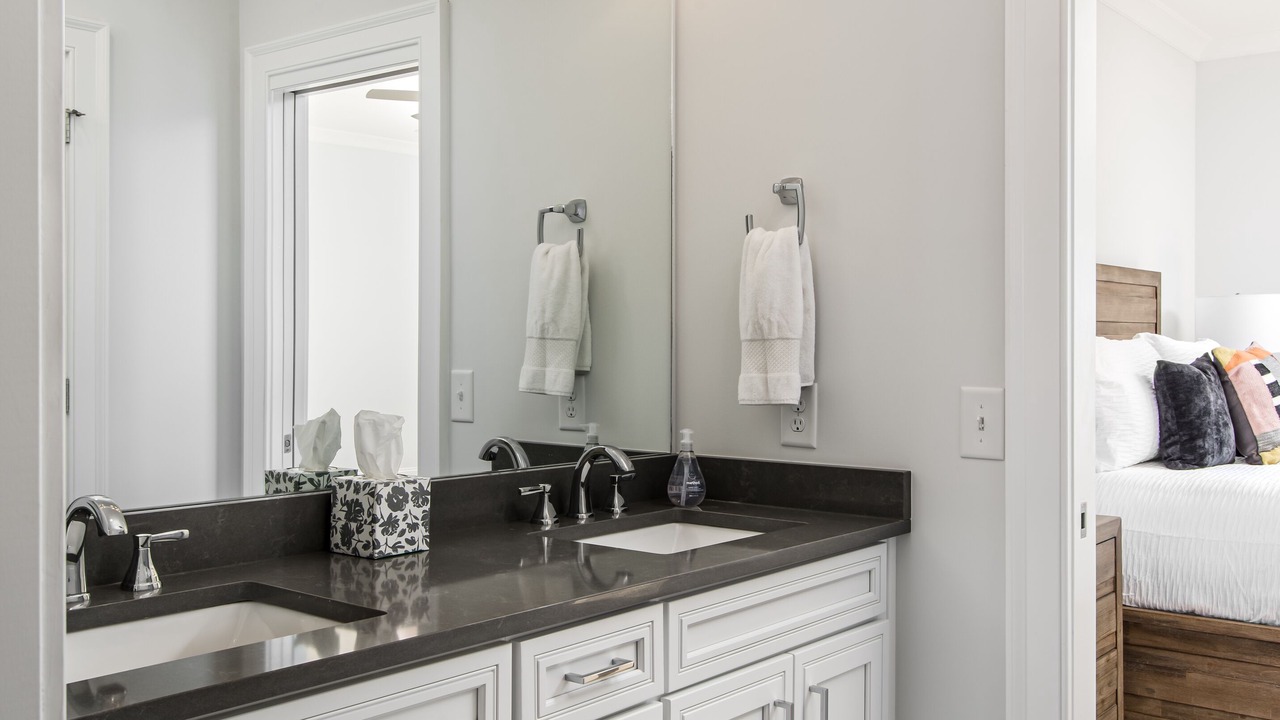 Photo of Bathroom in Edgehill