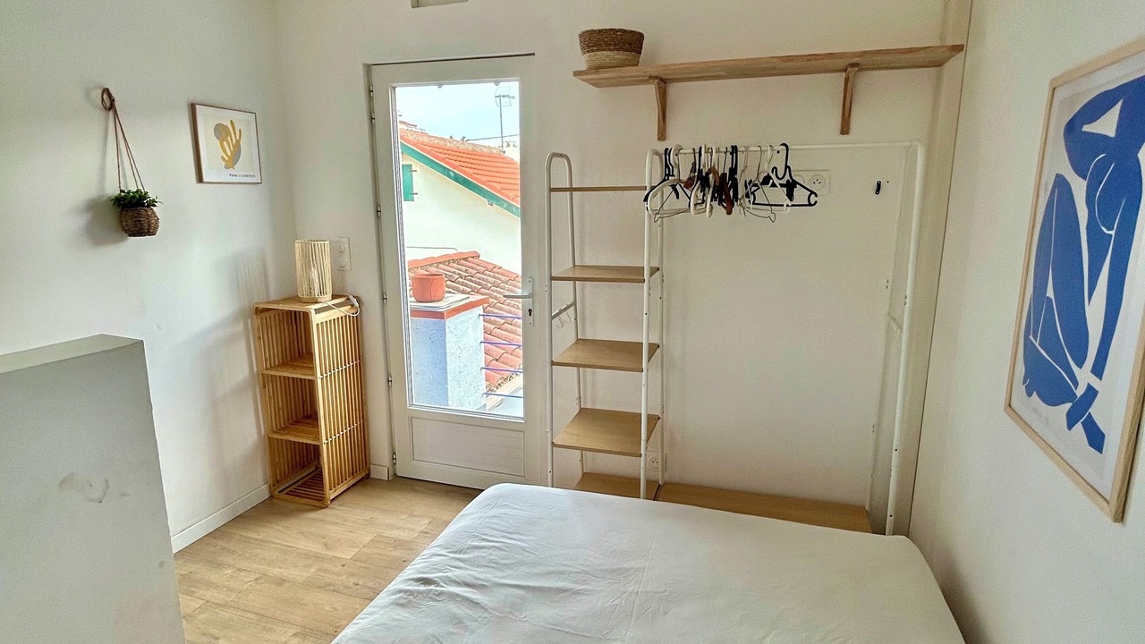 Photo of Bedroom in Le Port