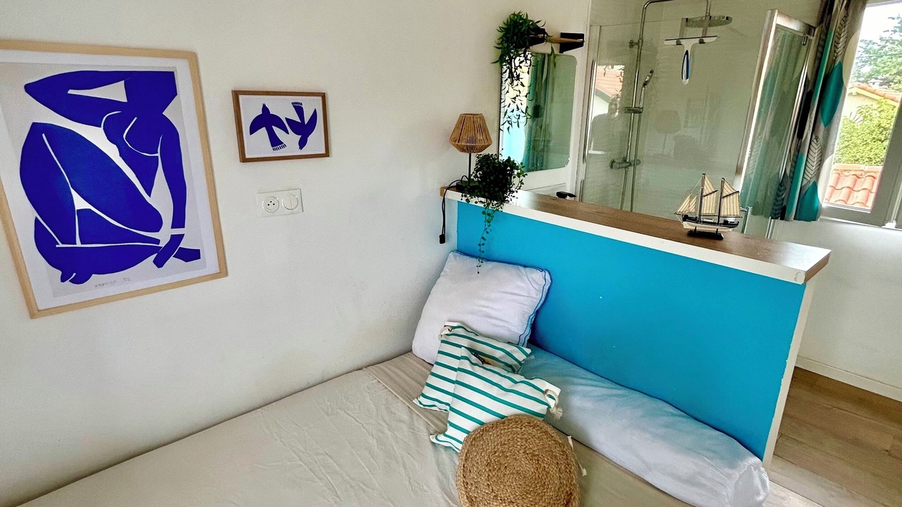 Photo of Bedroom in Le Port