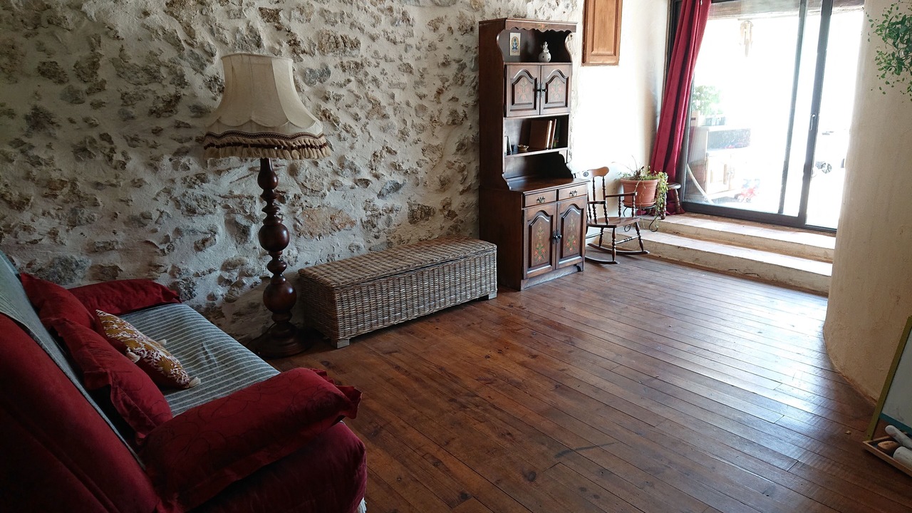 Photo of Livingroom in Lasalle