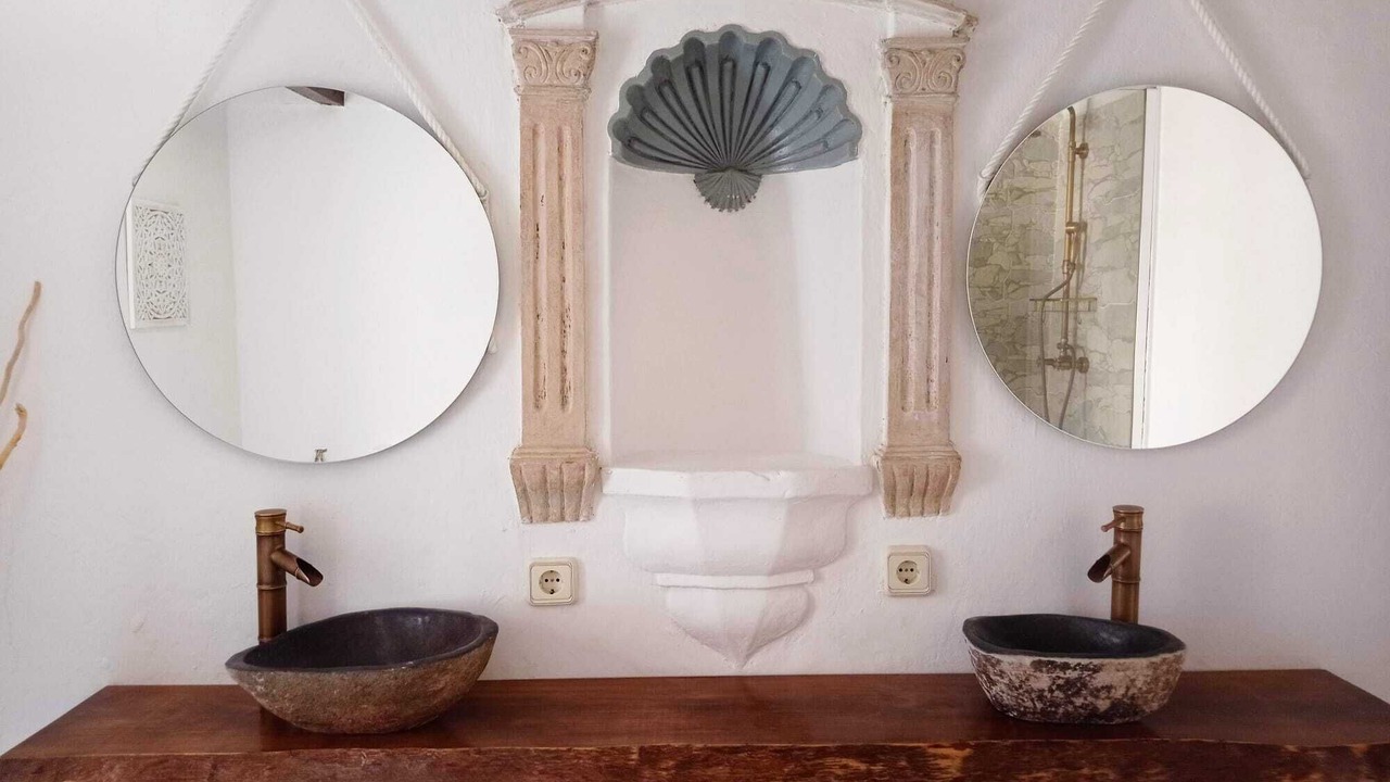 Photo of Bathroom in Creixell