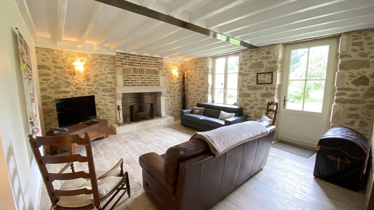 Photo of Livingroom in Change