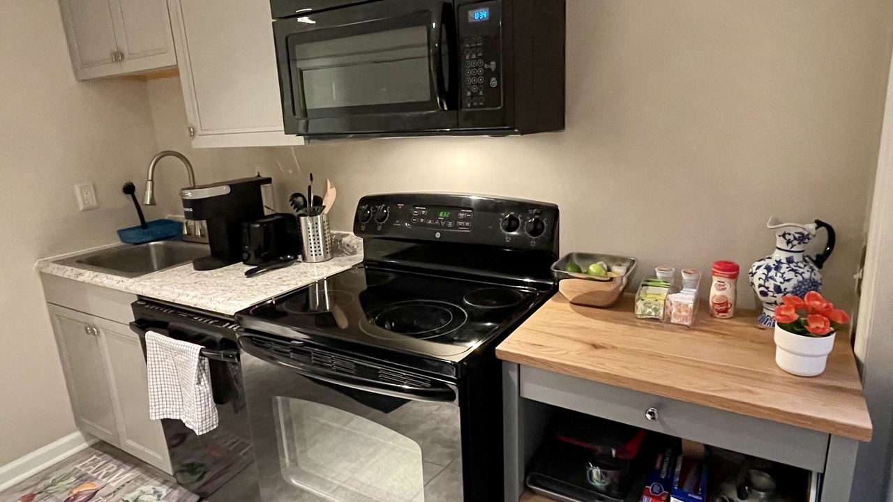 Photo of Kitchen in Manoa