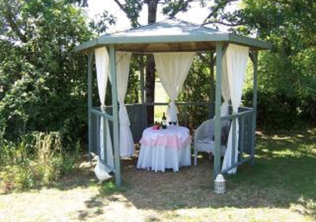 Photo of Others in Saint-Martin-des-Fontaines