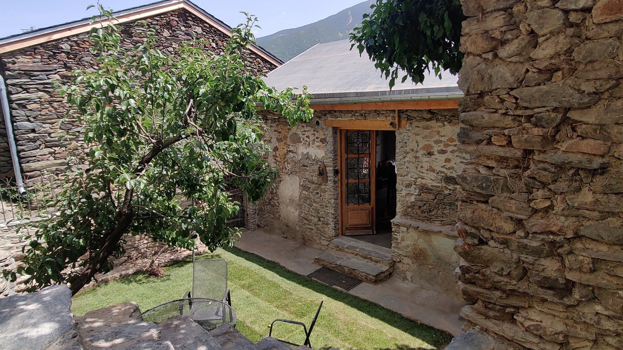 Photo of Outdoor in Nohedes