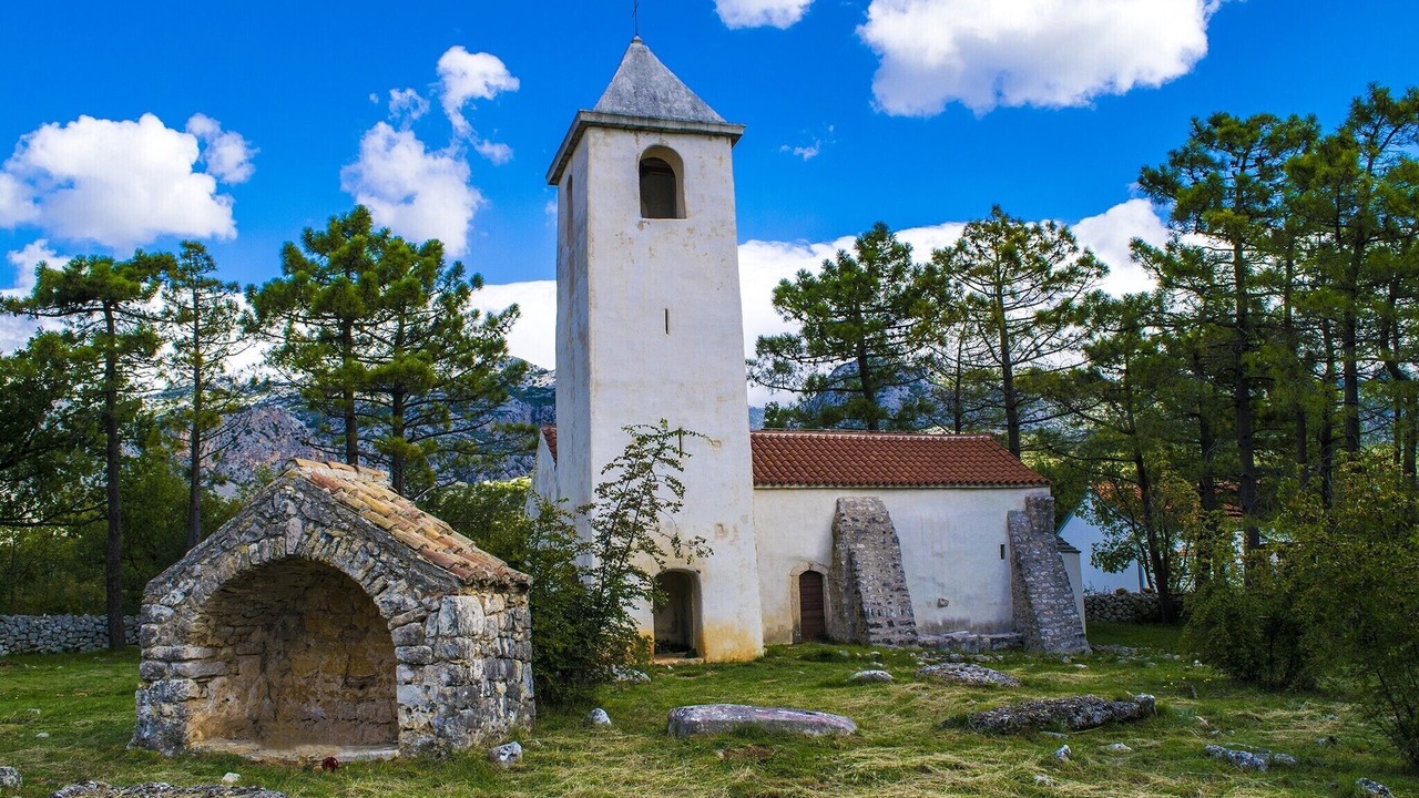 Photo of Others in Baric Draga