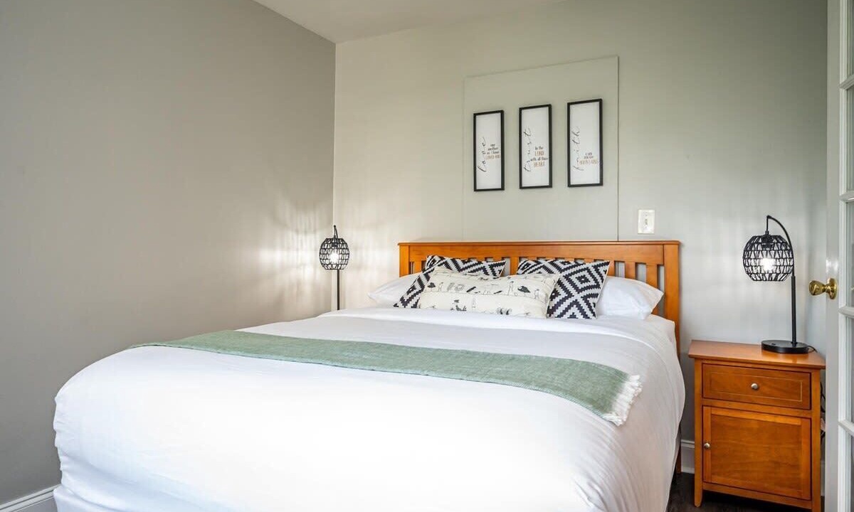 Photo of Bedroom in Downtown Atlanta