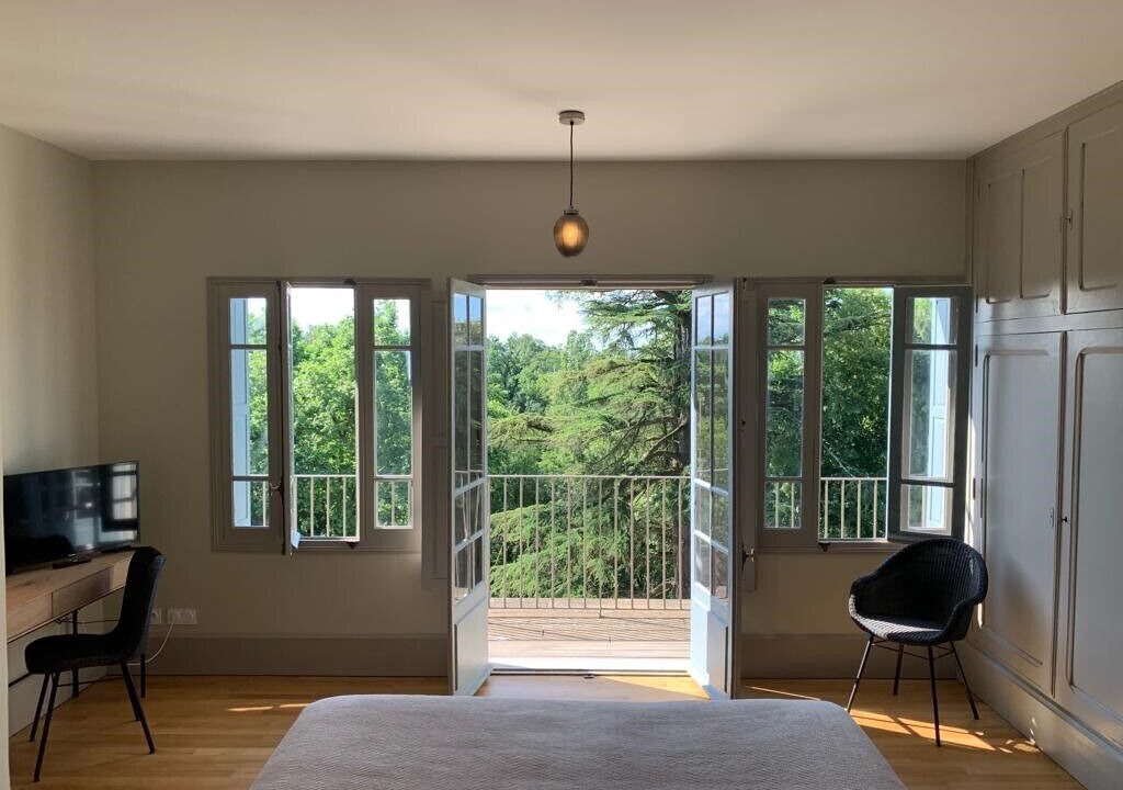 Photo of Bedroom in Larnage