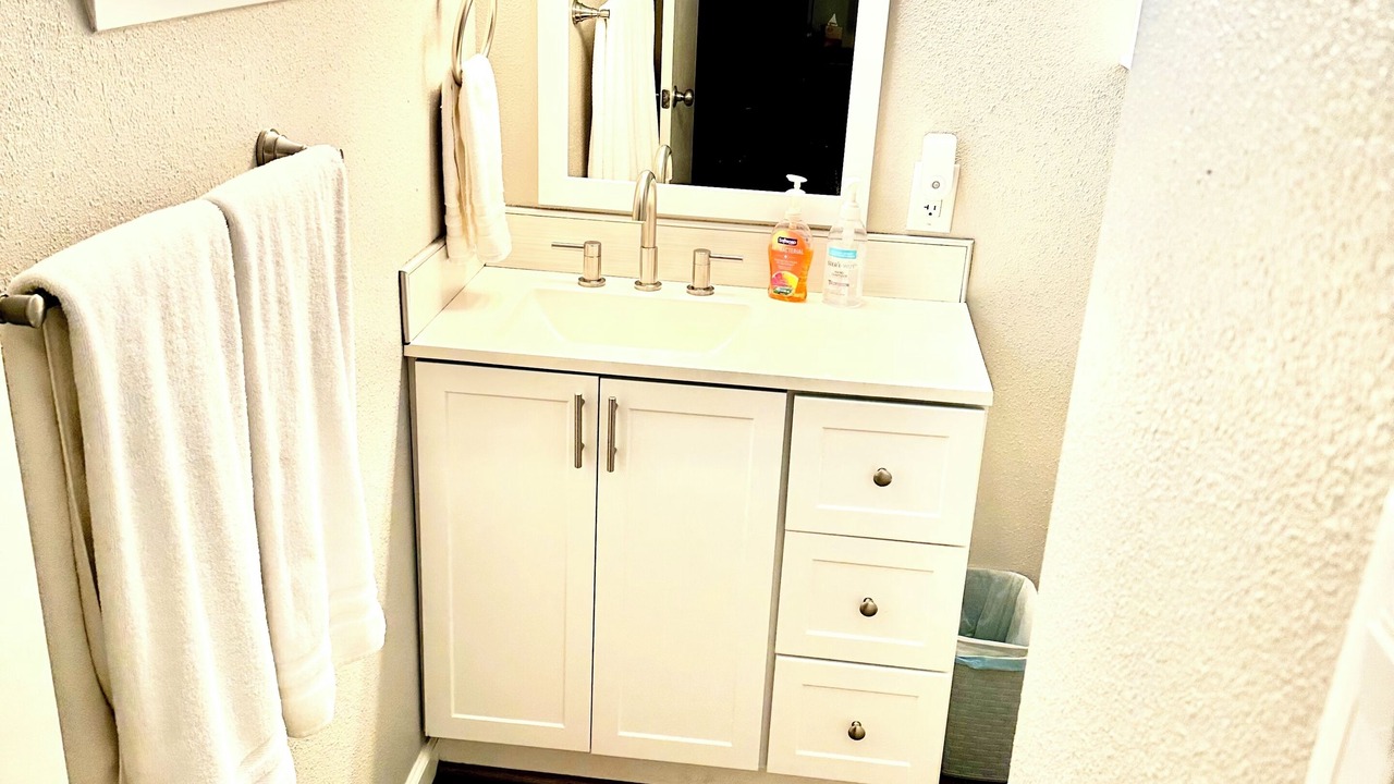 Photo of Bathroom in Loma Del Rey