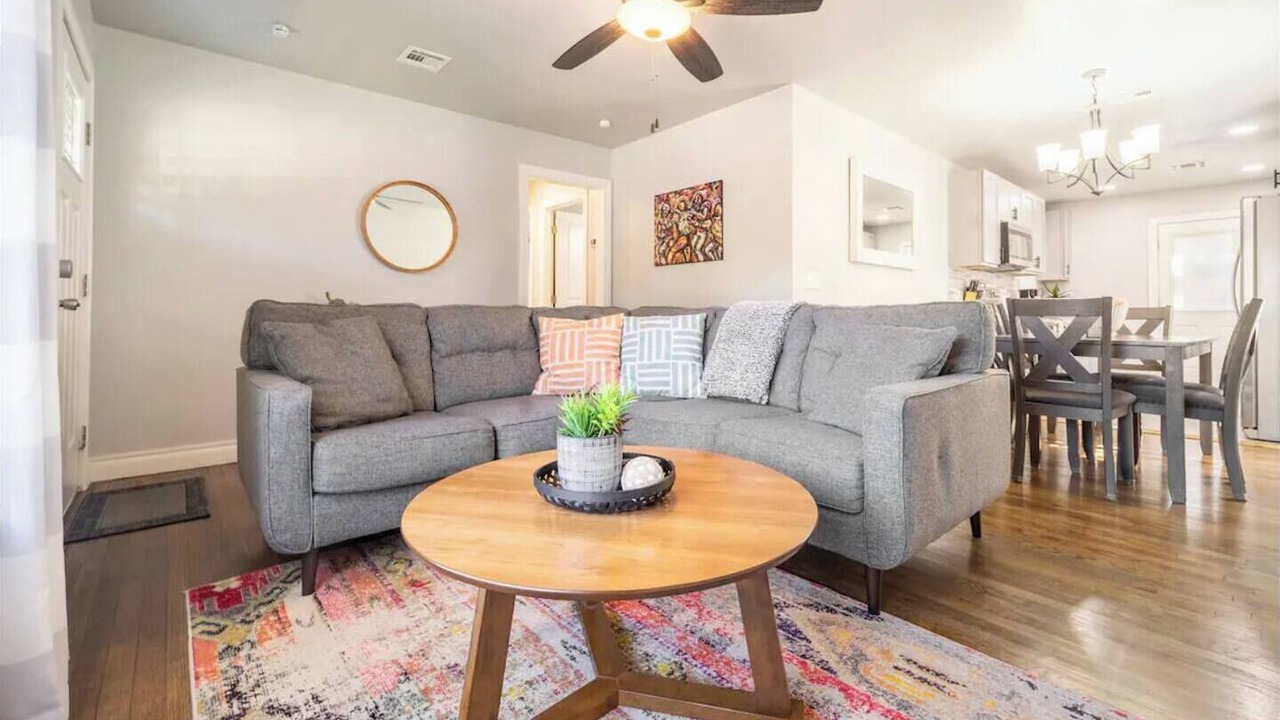 Photo of Livingroom in Norman