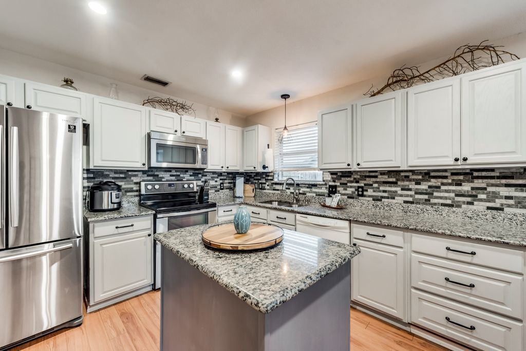 Photo of Kitchen in Keller