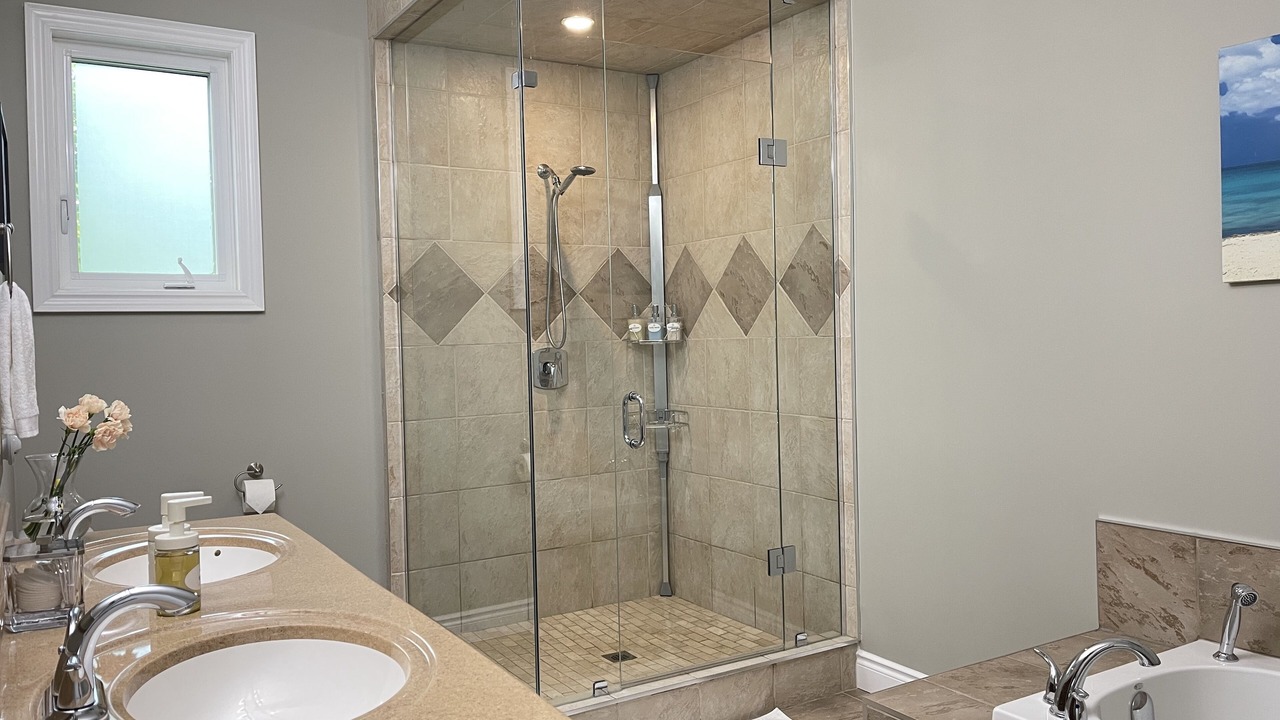 Photo of Bathroom in Lafontaine