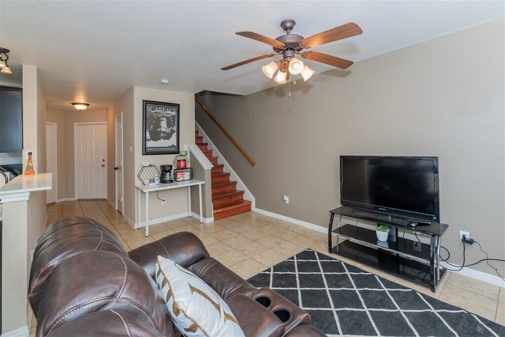 Photo of Livingroom in Franklin Park