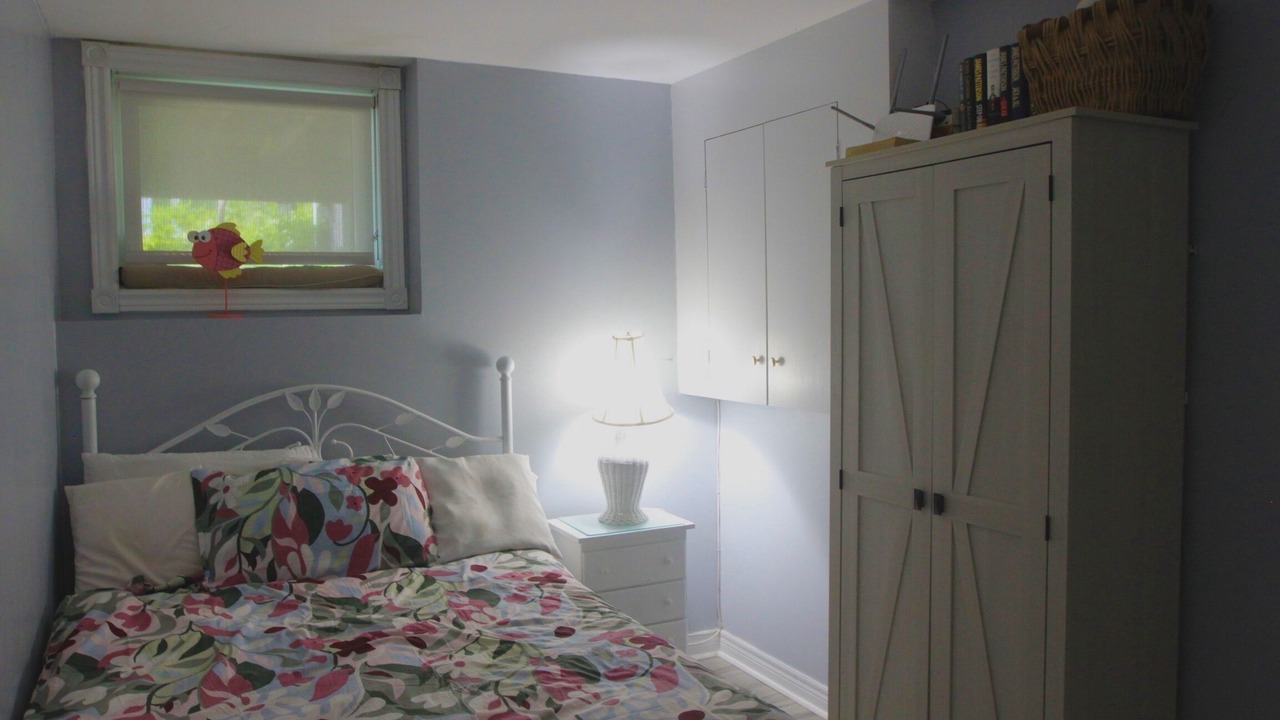 Photo of Bedroom in Crystal Beach