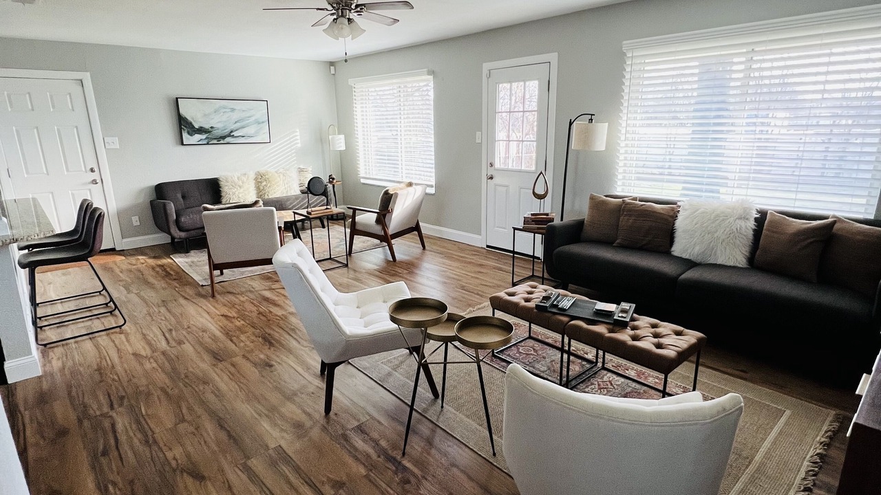 Photo of Livingroom in Keller