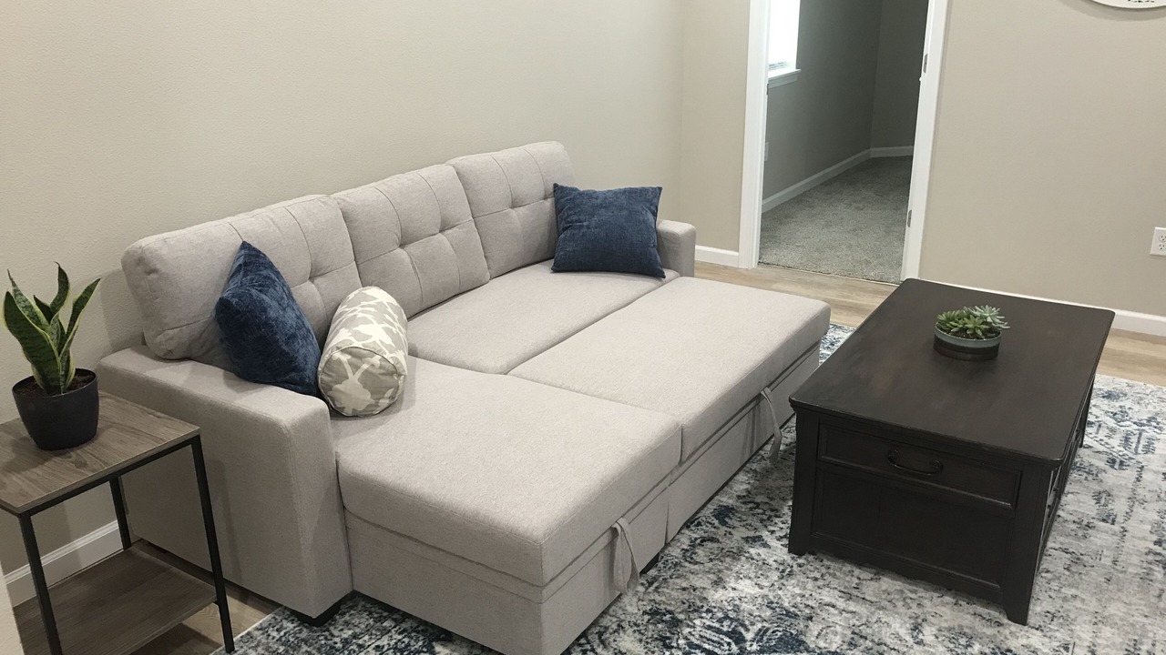Photo of Livingroom in Fox Farm-College