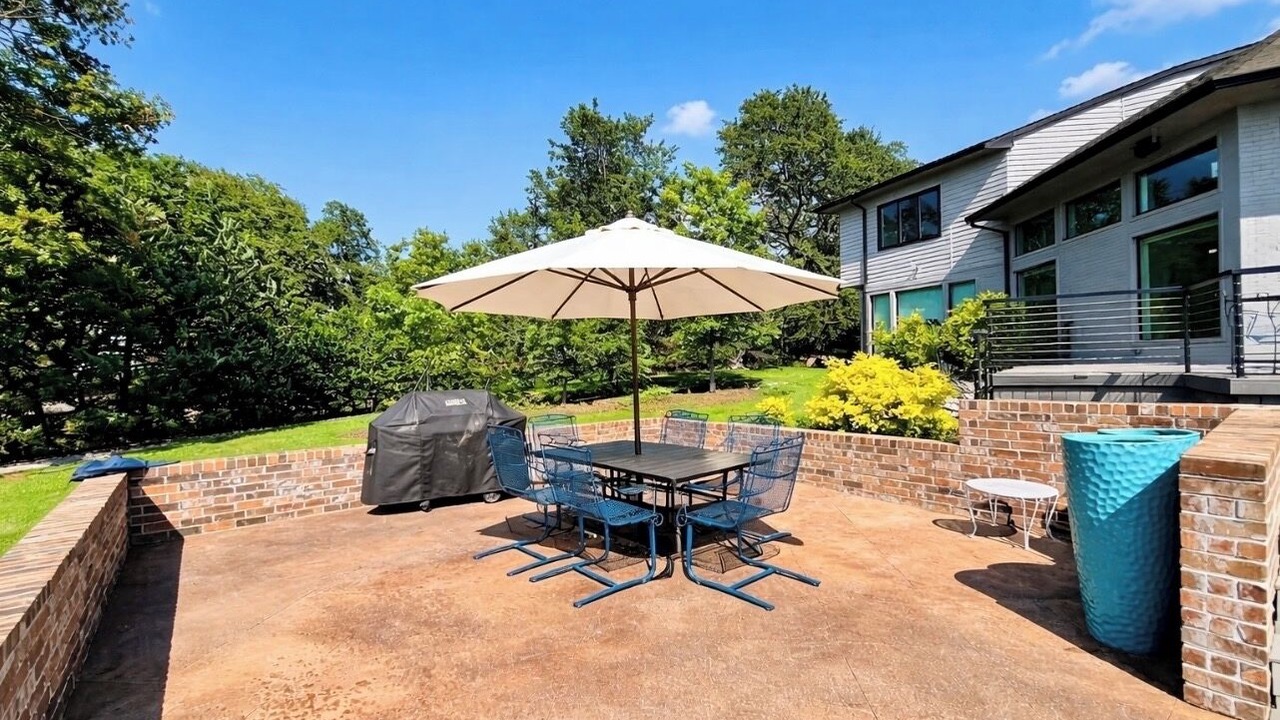 Photo of Outdoor in Carolyn Estates