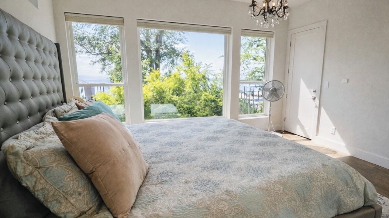 Photo of Bedroom in Carolyn Estates