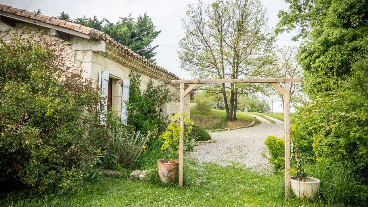 Photo of Outdoor in Touget