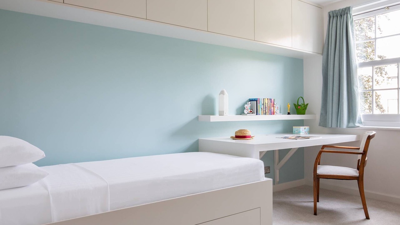 Photo of Bedroom in Holland Park