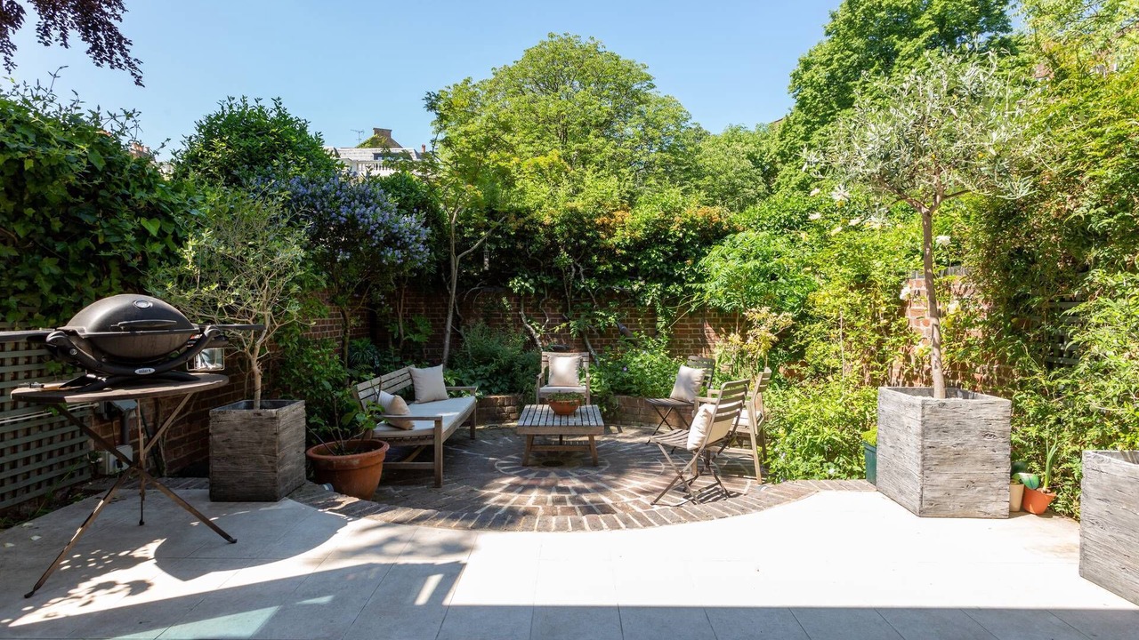 Photo of Patio Balcony in Holland Park