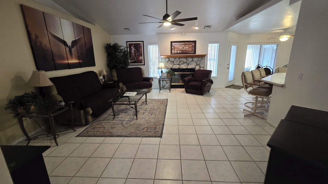 Photo of Livingroom in Pahrump
