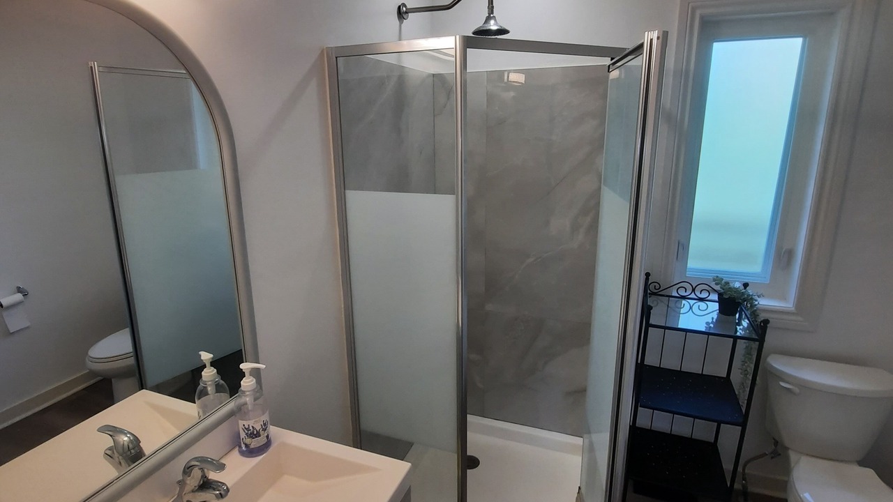 Photo of Bathroom in Wasaga Beach