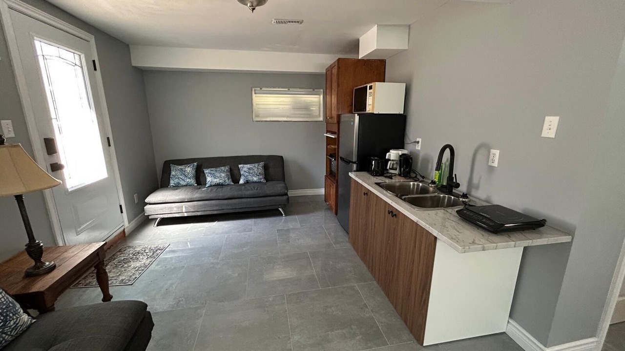 Photo of Livingroom in Wasaga Beach