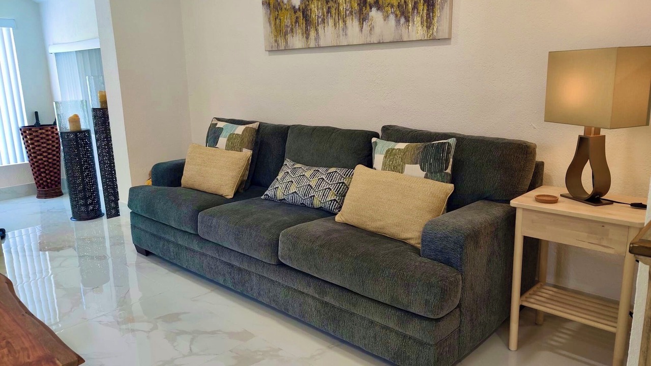 Photo of Livingroom in Coral Way