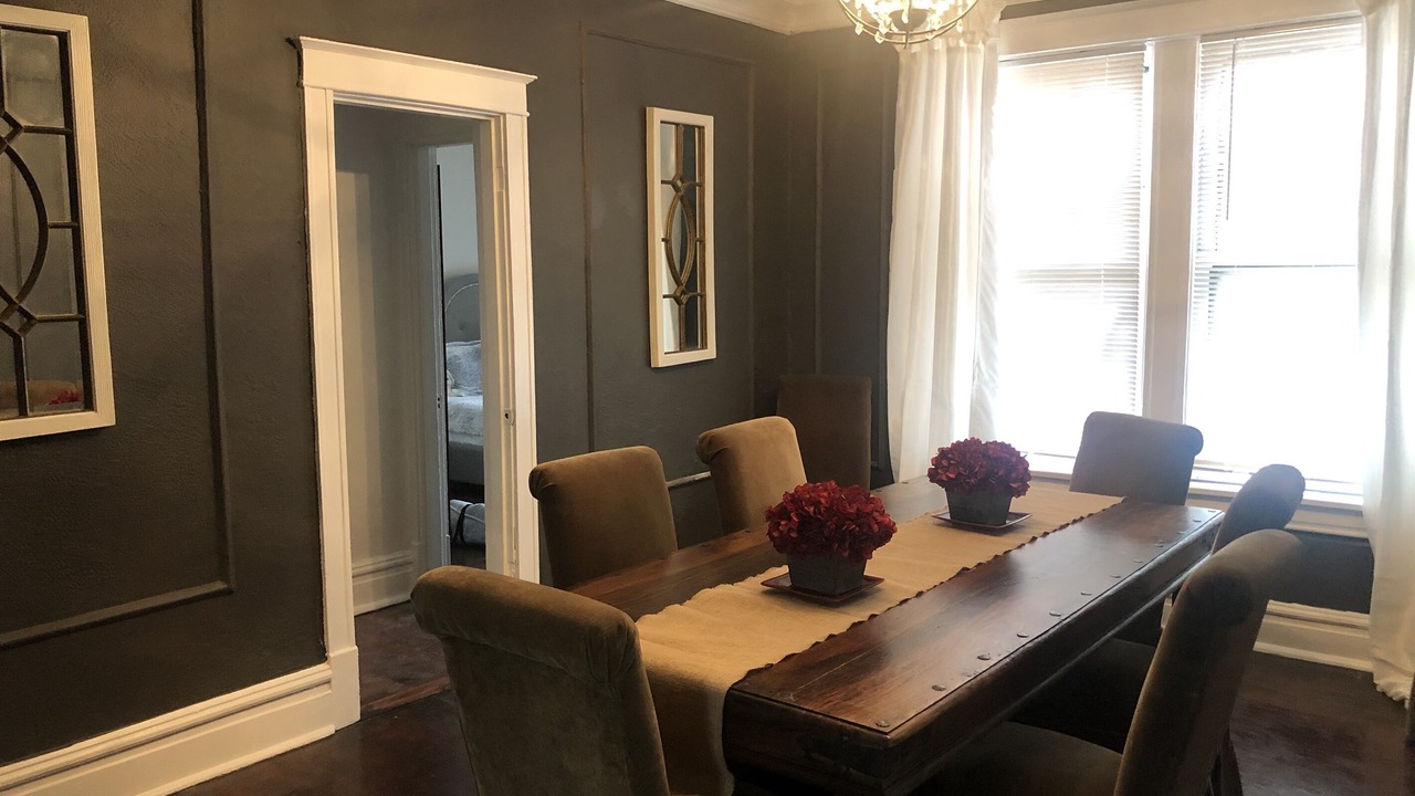 Photo of Livingroom in St. Louis