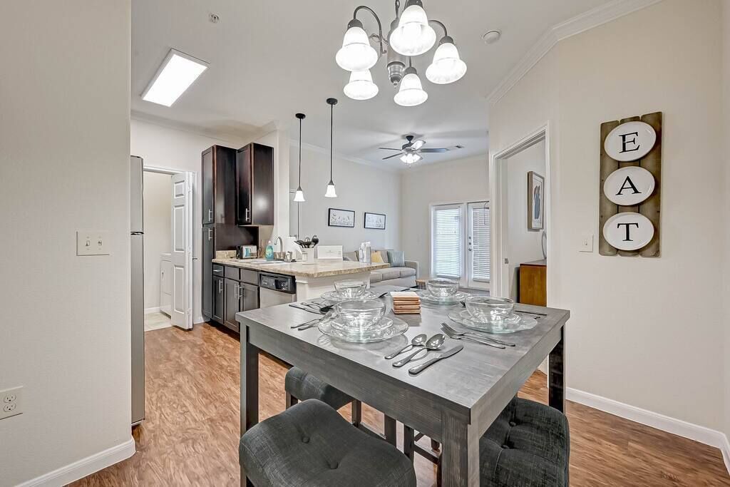 Photo of Livingroom in Baytown