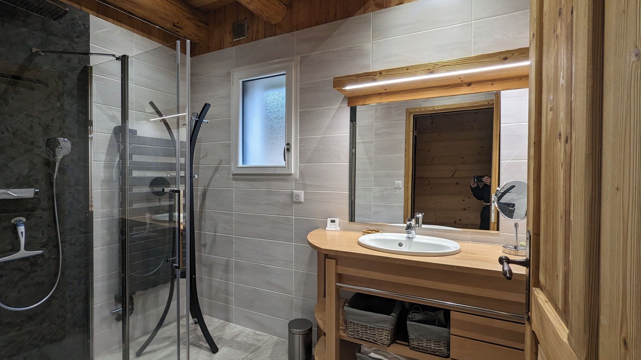 Photo of Bathroom in Chaudeyrolles
