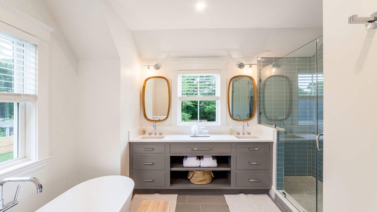 Photo of Bathroom in Edgartown
