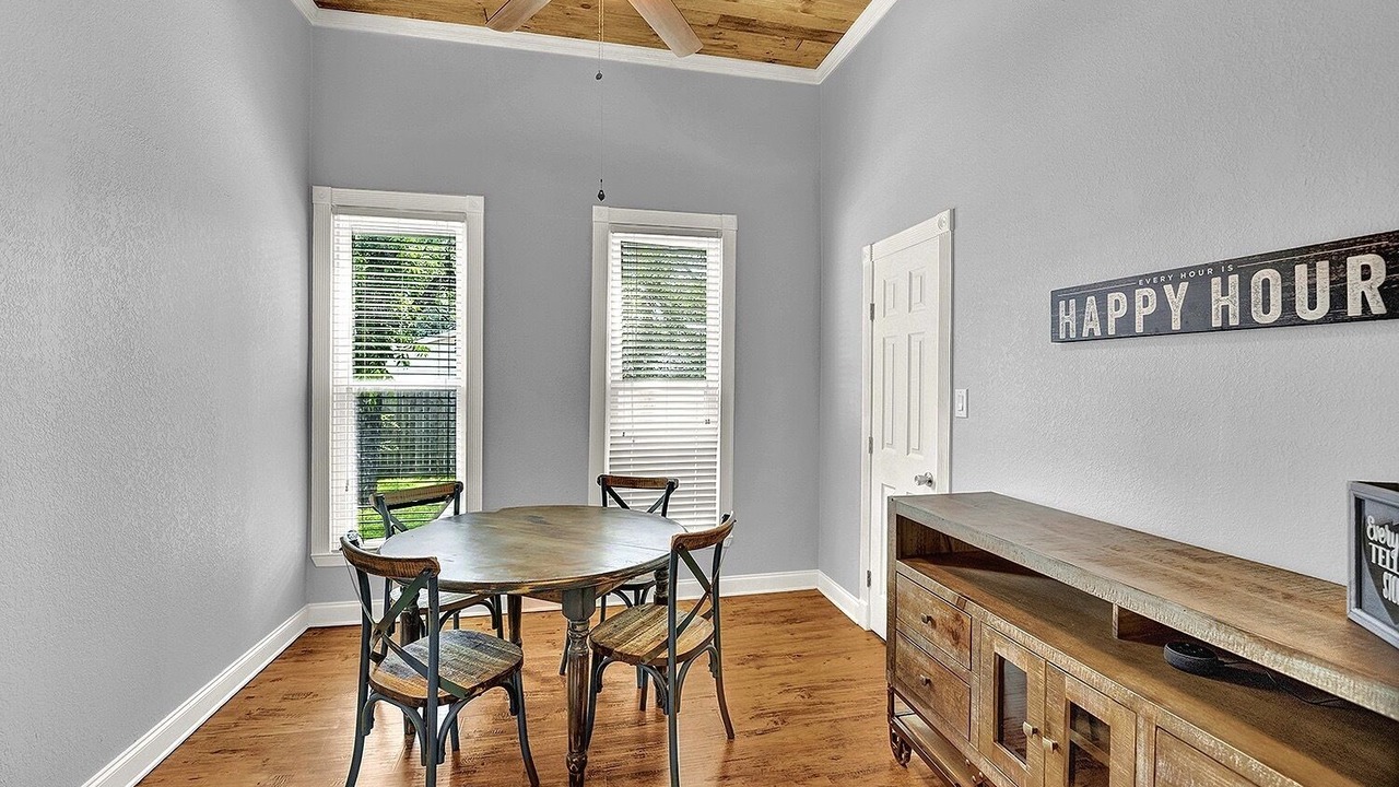 Photo of Bedroom in Hondo