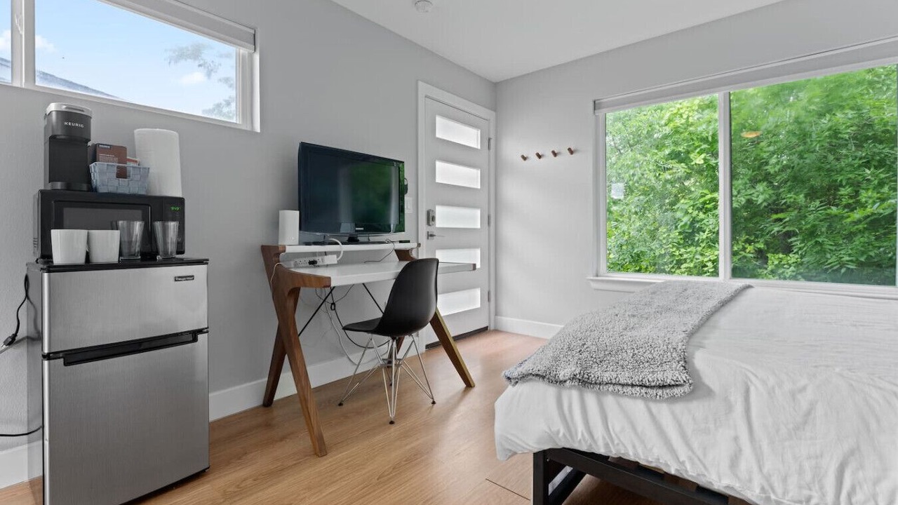 Photo of Bedroom in MLK
