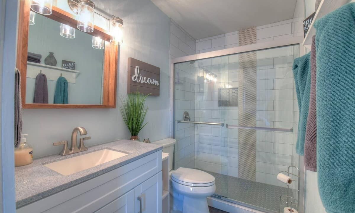 Photo of Bathroom in Horseshoe Bay