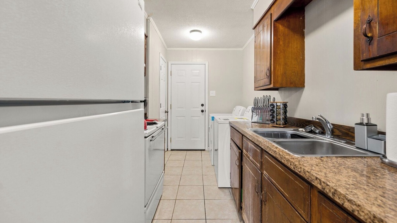 Photo of Kitchen in Pineville