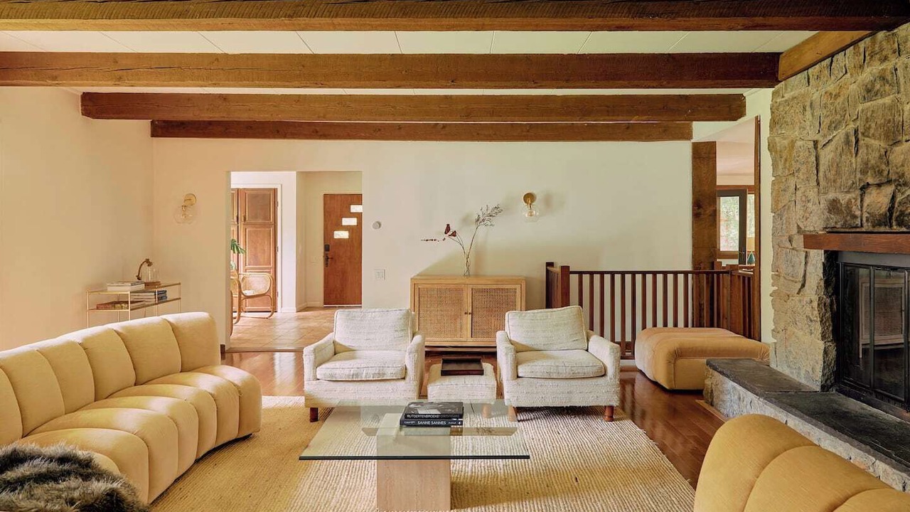 Photo of Livingroom in Bearsville