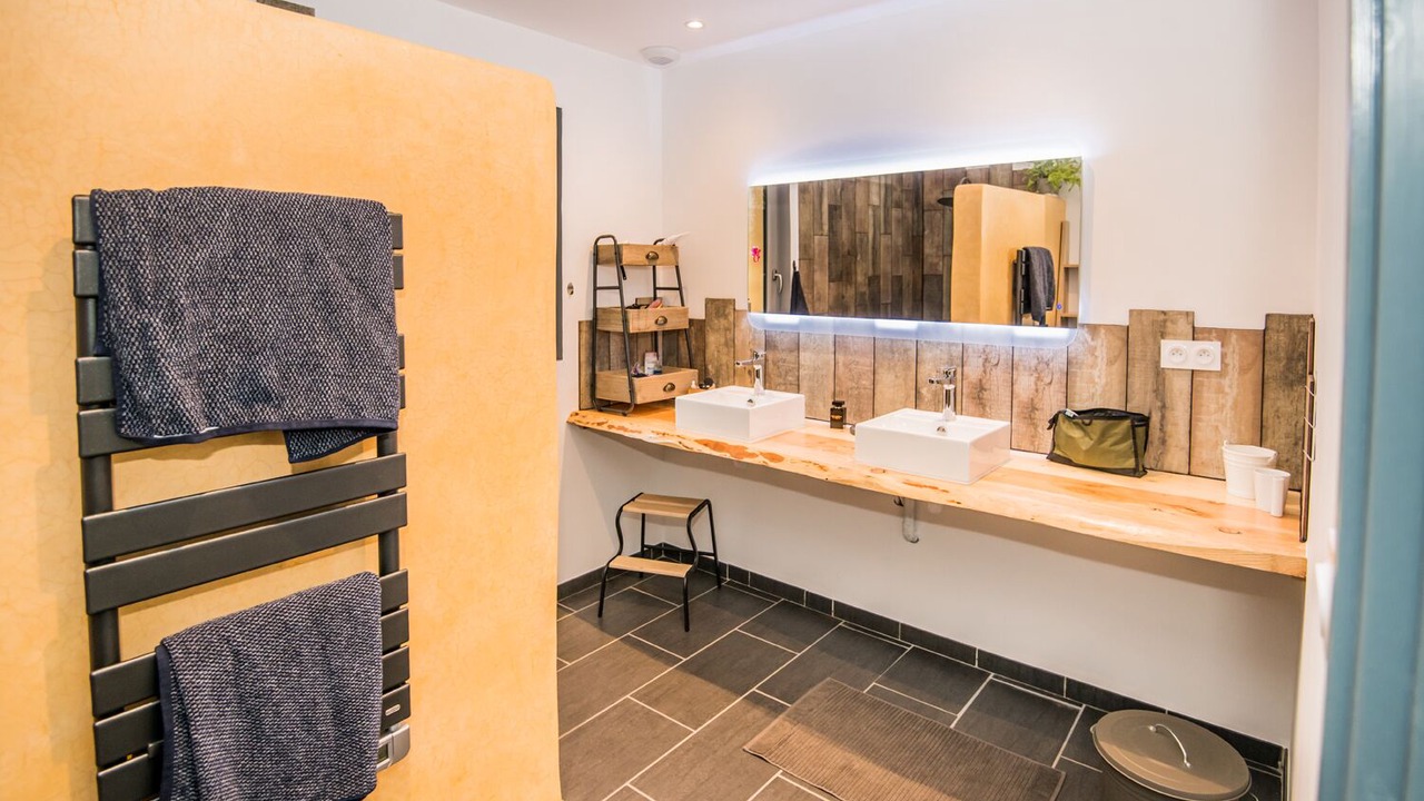 Photo of Bathroom in Mottier