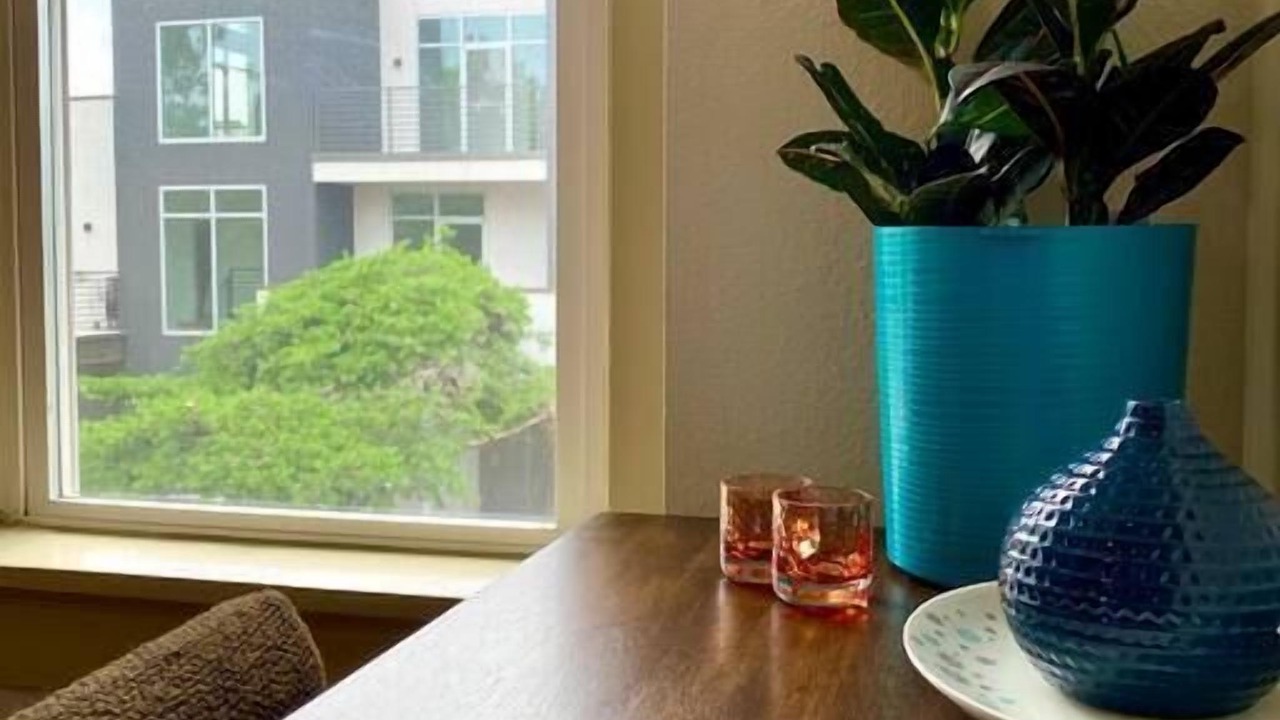Photo of Bedroom in Midtown