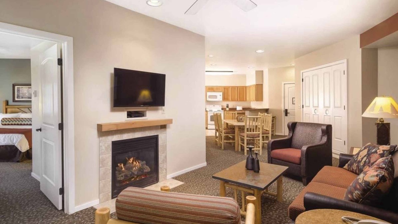 Photo of Livingroom in West Yellowstone