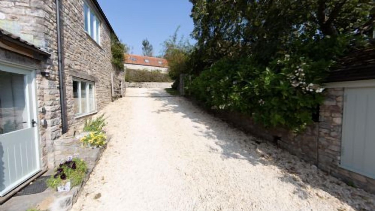 Photo of Others in Vobster