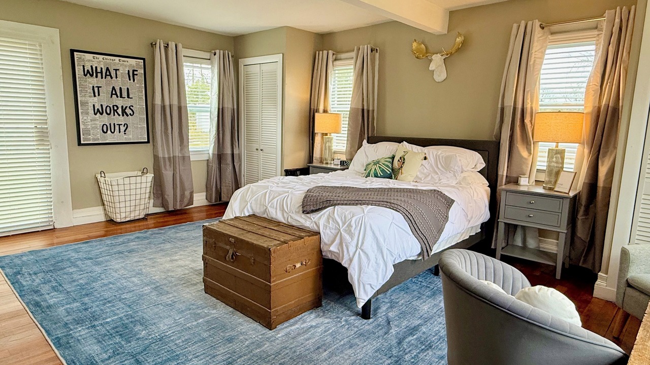Photo of Bedroom in Dayville