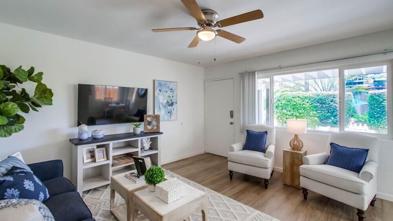 Photo of Livingroom in South Mission Beach
