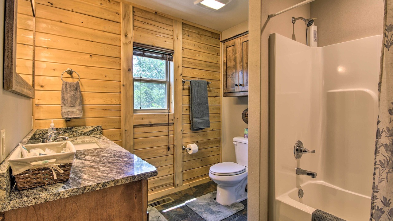 Photo of Bathroom in Eucha