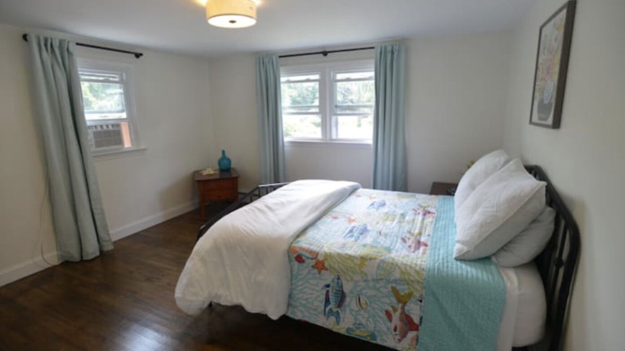 Photo of Bedroom in Bristol